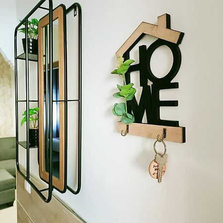 Violeta Suite Madrid Exterior foto
