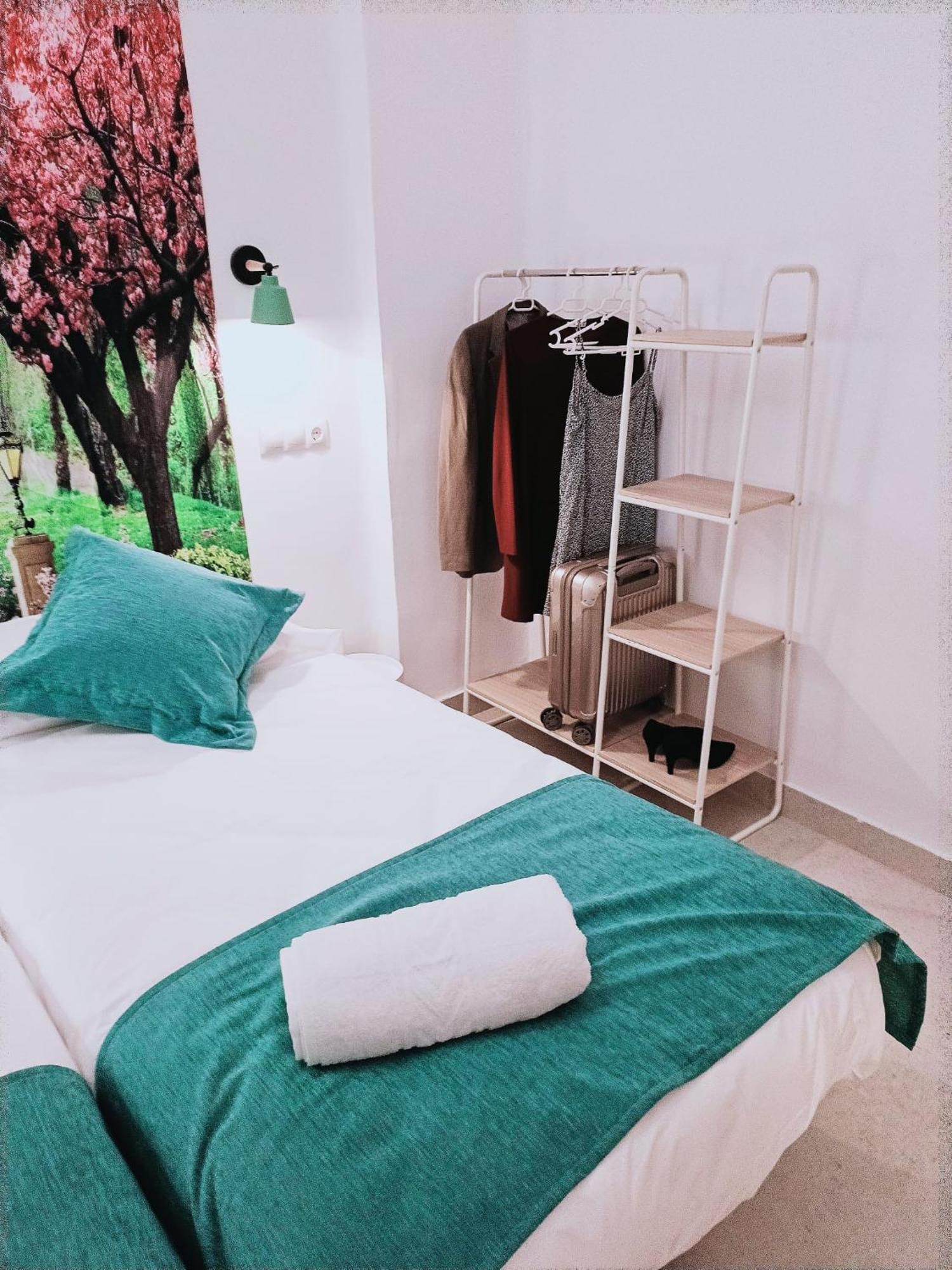 Violeta Suite Madrid Exterior foto