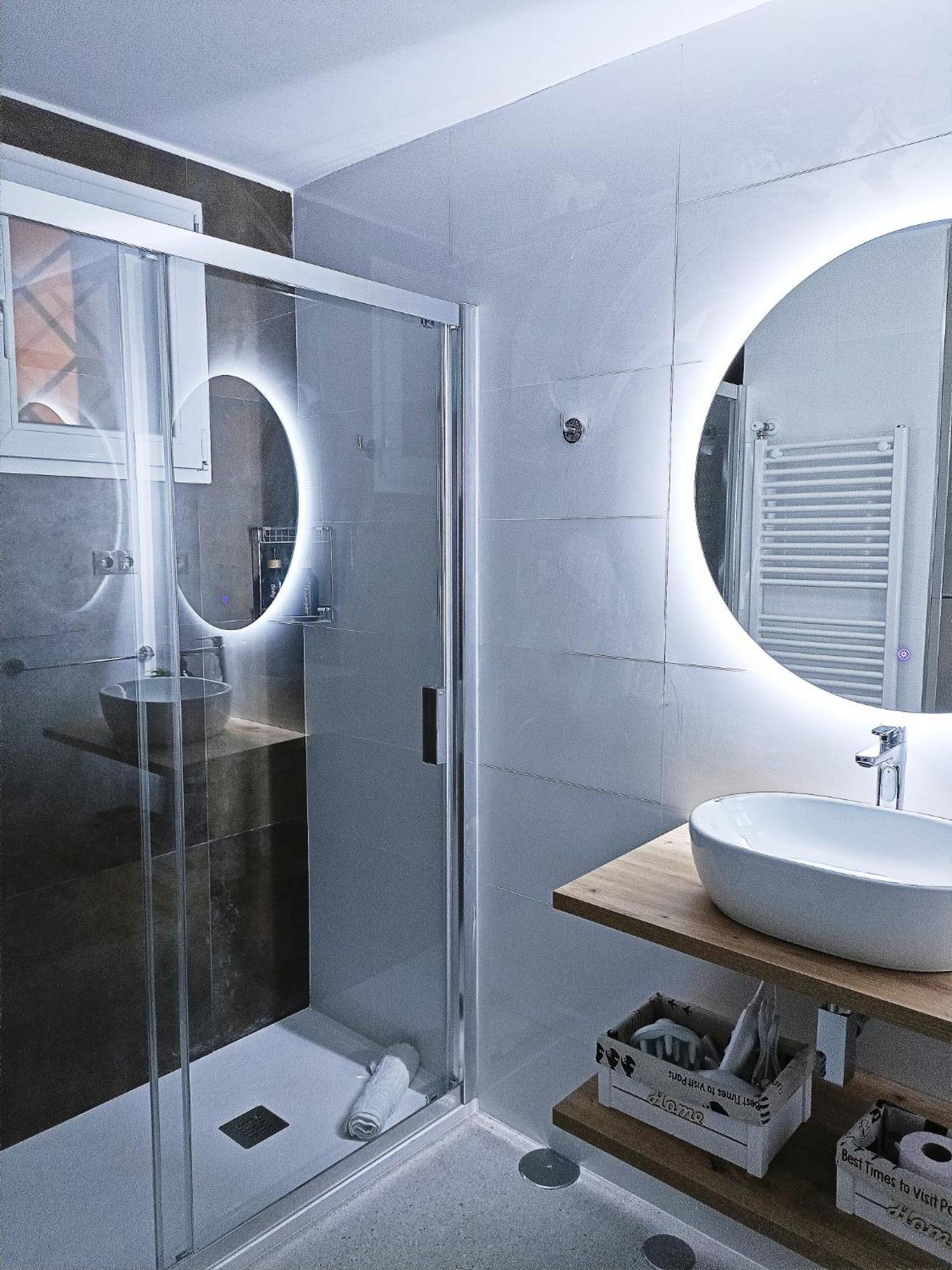 Violeta Suite Madrid Exterior foto