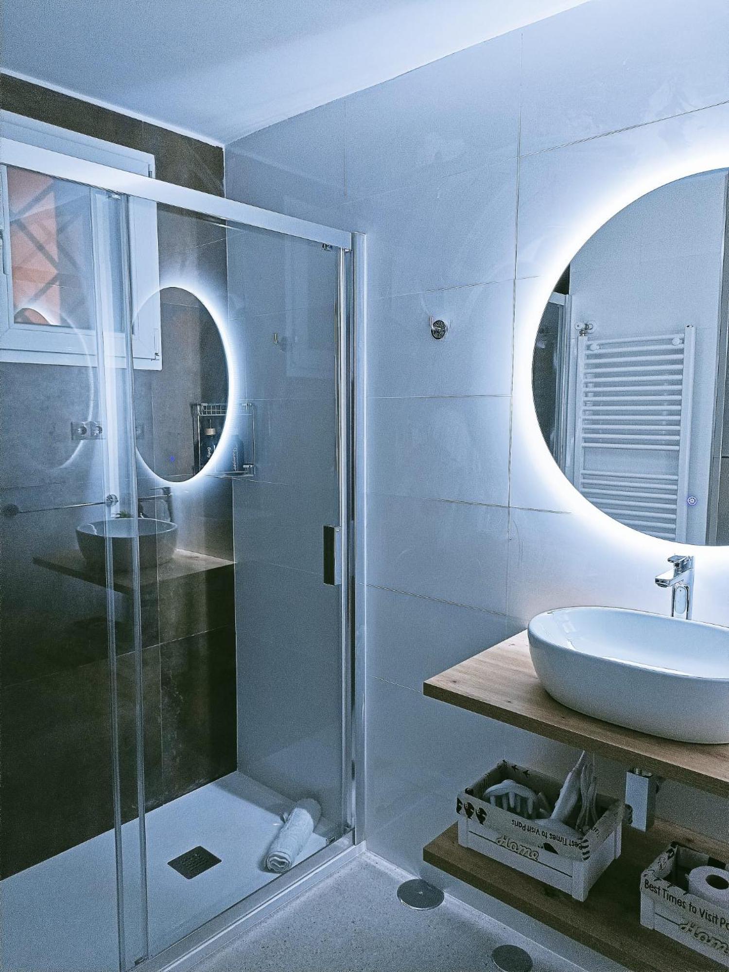 Violeta Suite Madrid Exterior foto