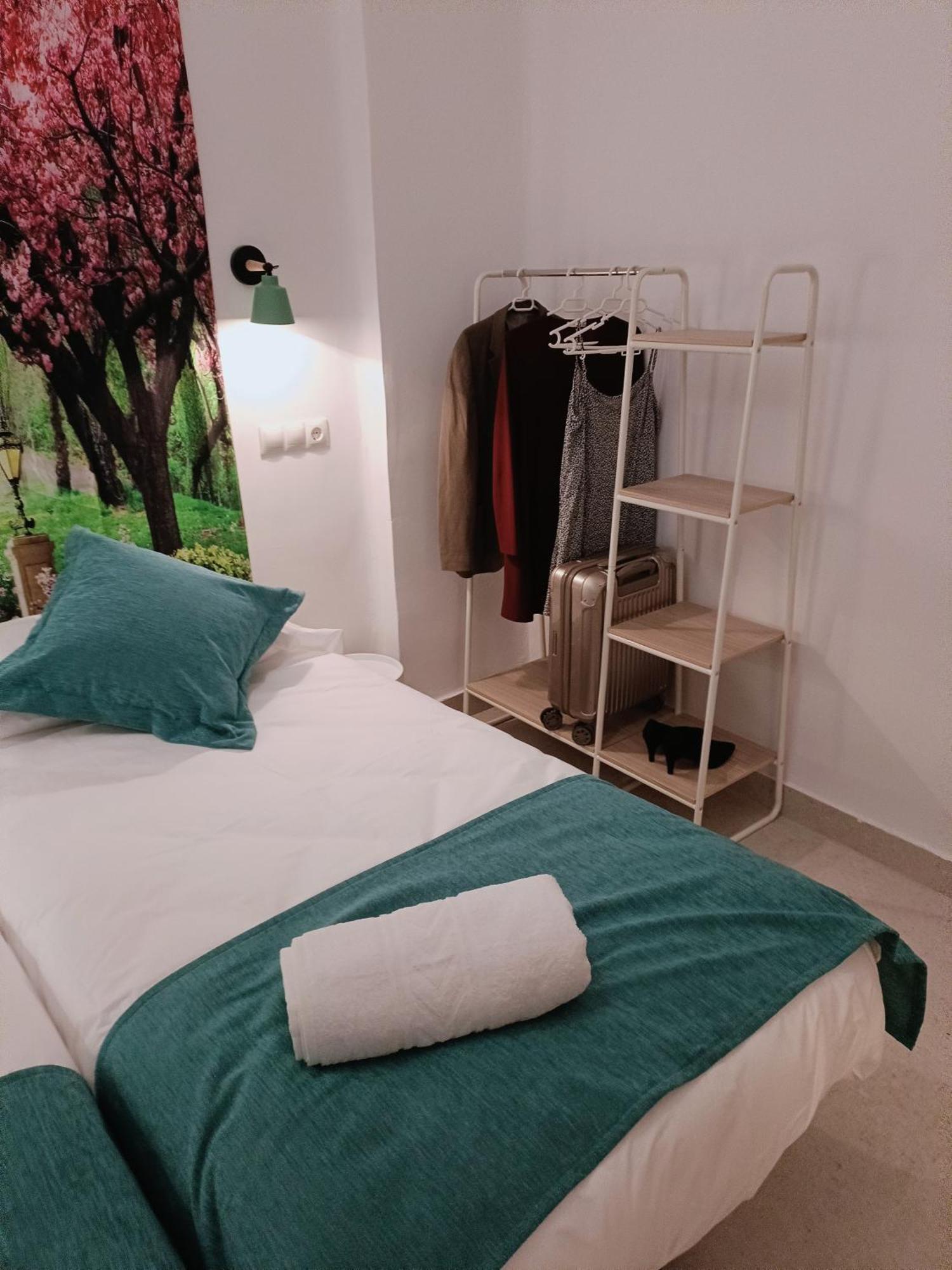 Violeta Suite Madrid Exterior foto